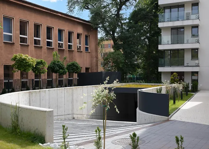 Metropolis Old Town *