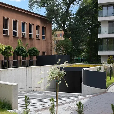 Metropolis Old Town *