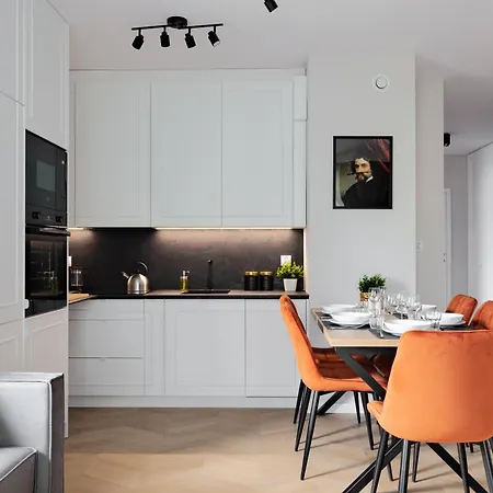 Metropolis Old Town Apartment *