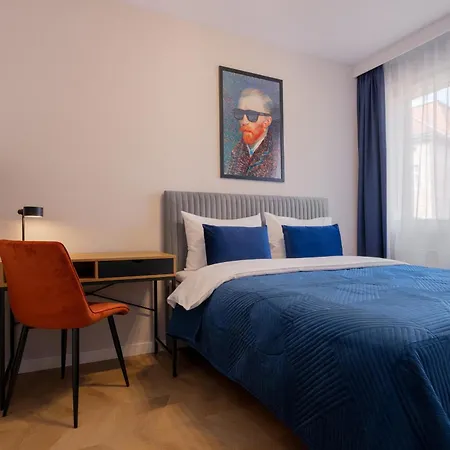 Apartment Metropolis Old Town *