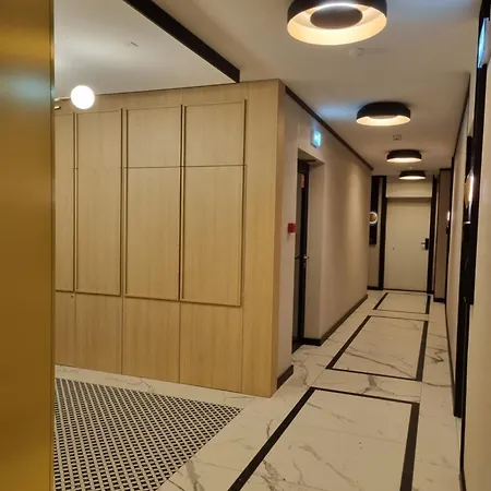 Metropolis Old Town Apartman