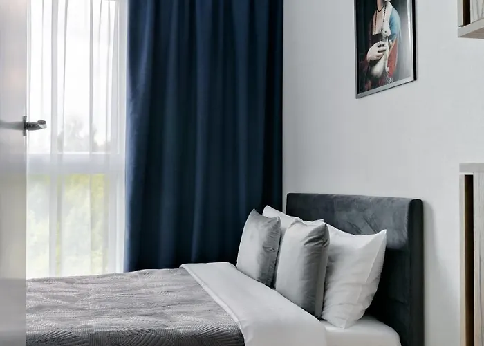 Metropolis Old Town *