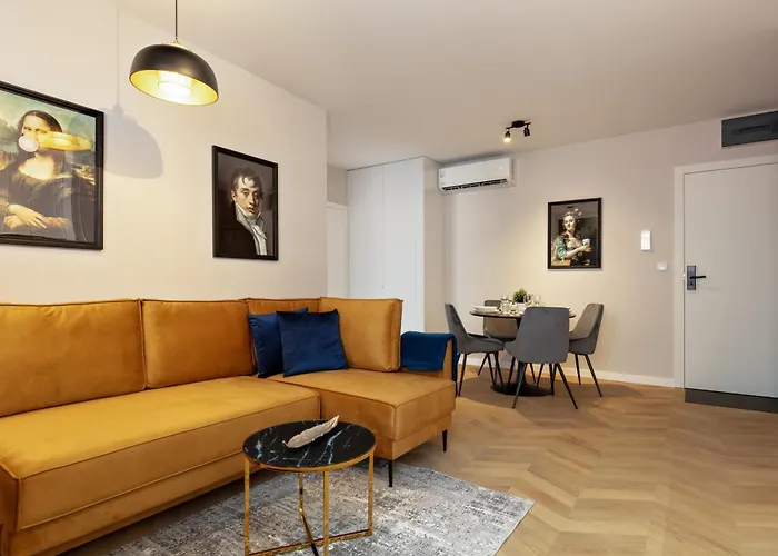 Metropolis Old Town Kraków