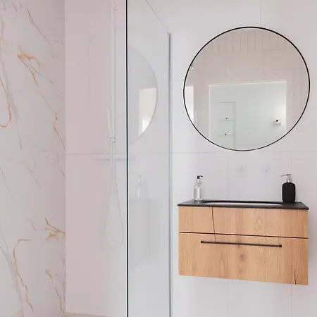 Metropolis Old Town * Krakau