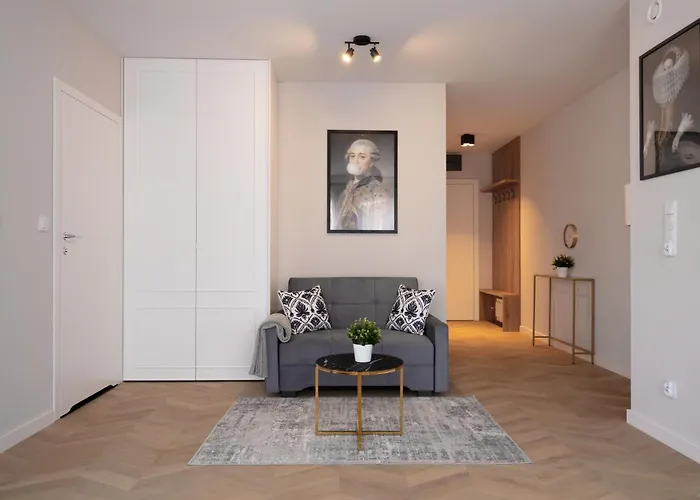 Metropolis Old Town Apartment